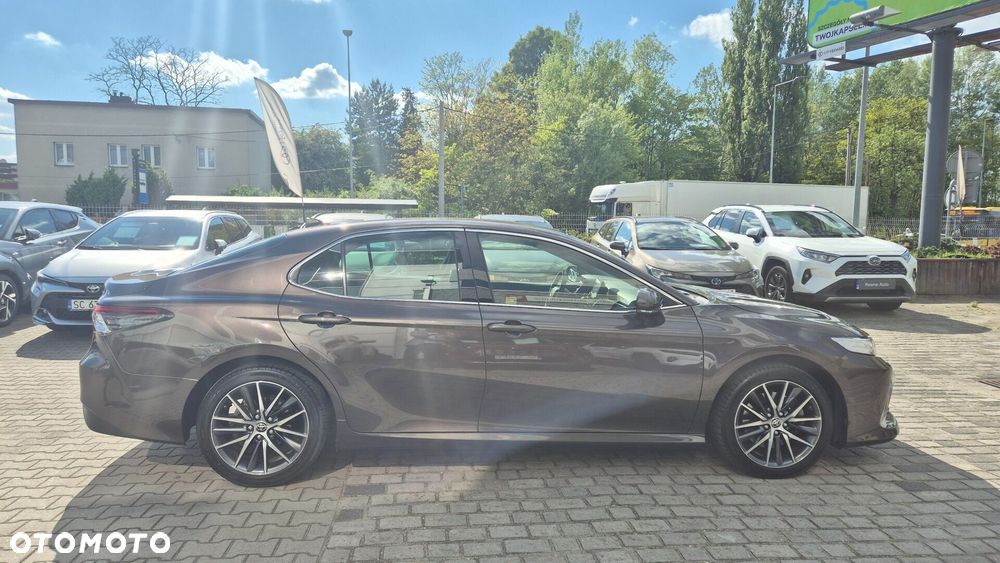 Toyota Camry 2.5 Hybrid Executive CVT - 20