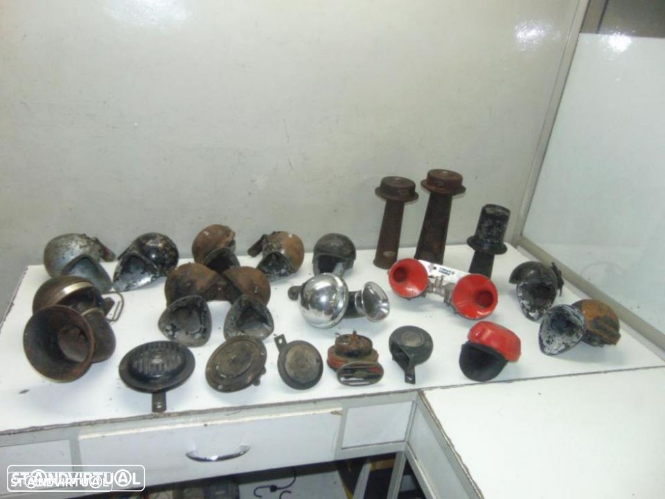 Antigos buzinas várias - 1