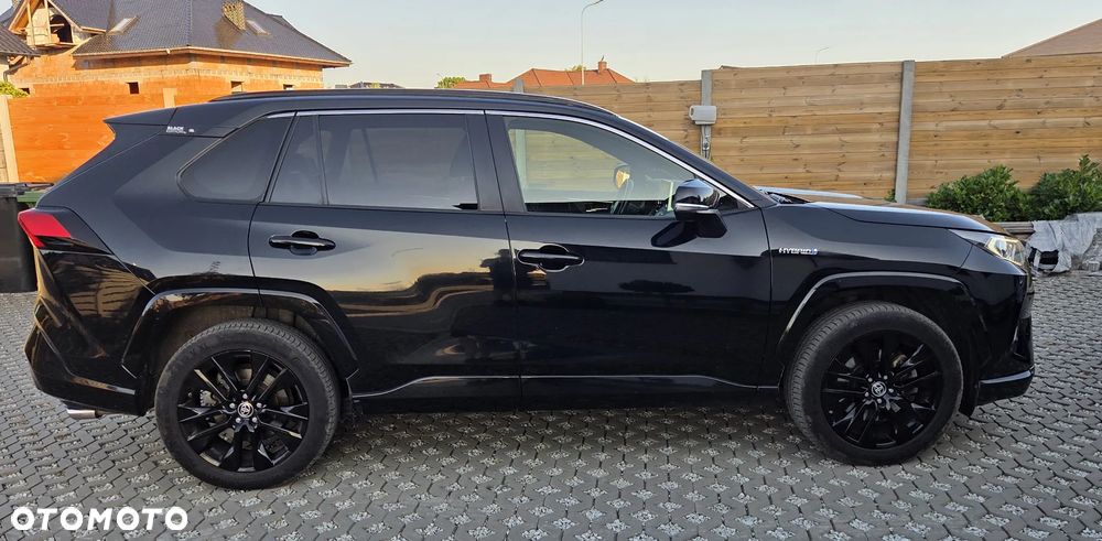 Toyota RAV4 2.5 Hybrid Black Edition by JBL 4x4 - 6