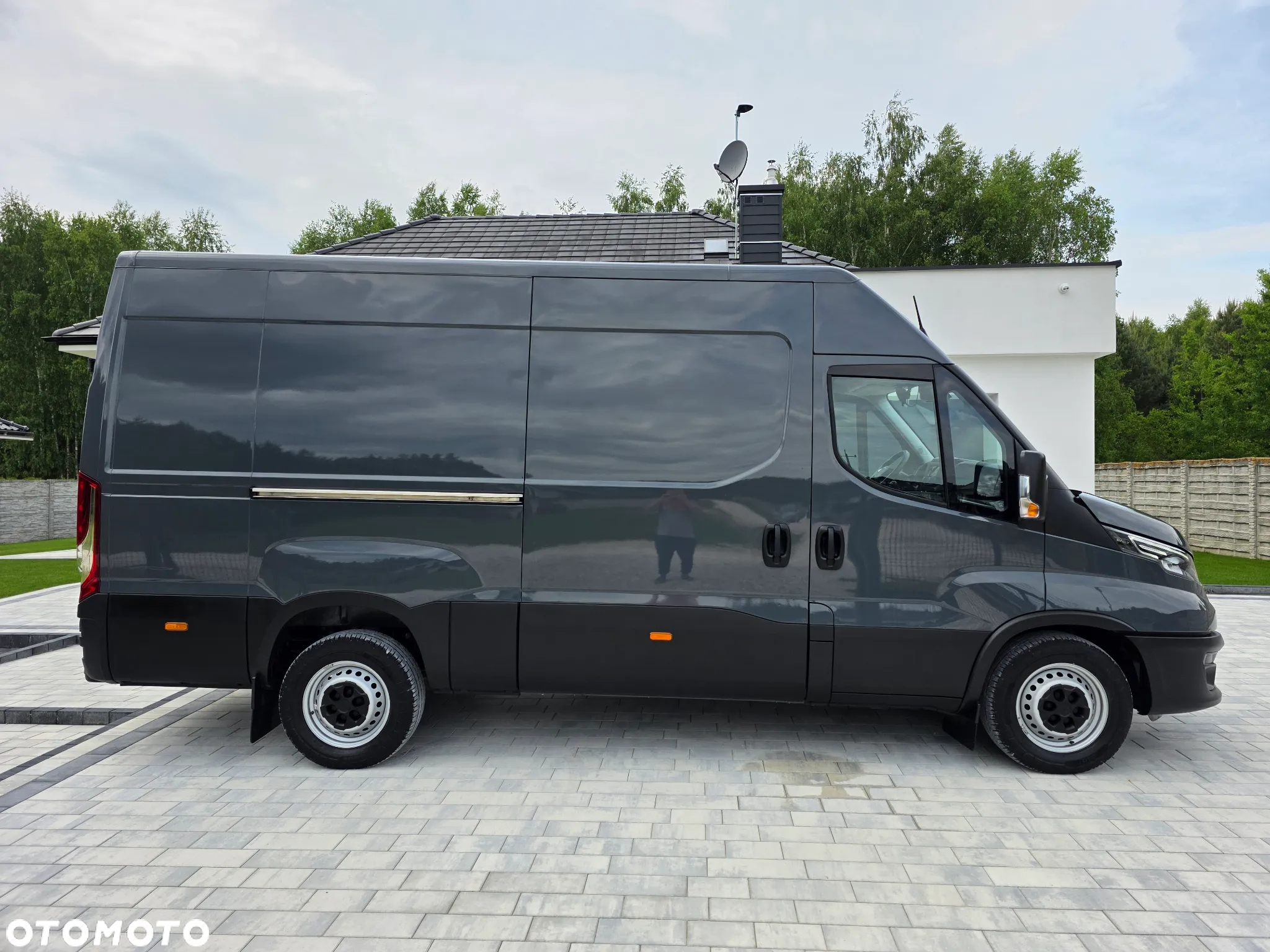 Iveco DAILY 35S16 L3H2 48tyś km SALON POLSKA FV23% LEDY KAMERA - 11