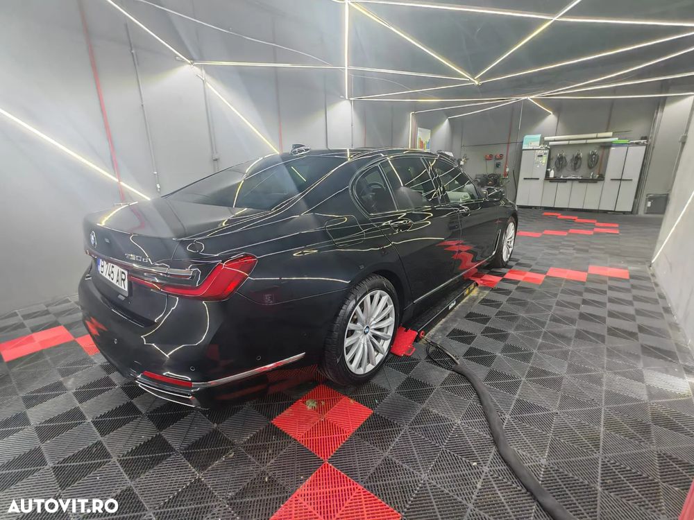 BMW Seria 7 730d - 13