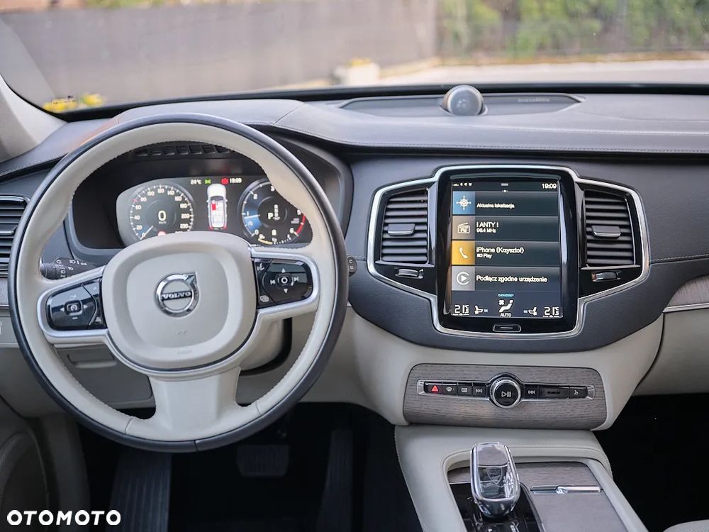 Volvo XC 90 B5 D AWD Inscription 7os - 17