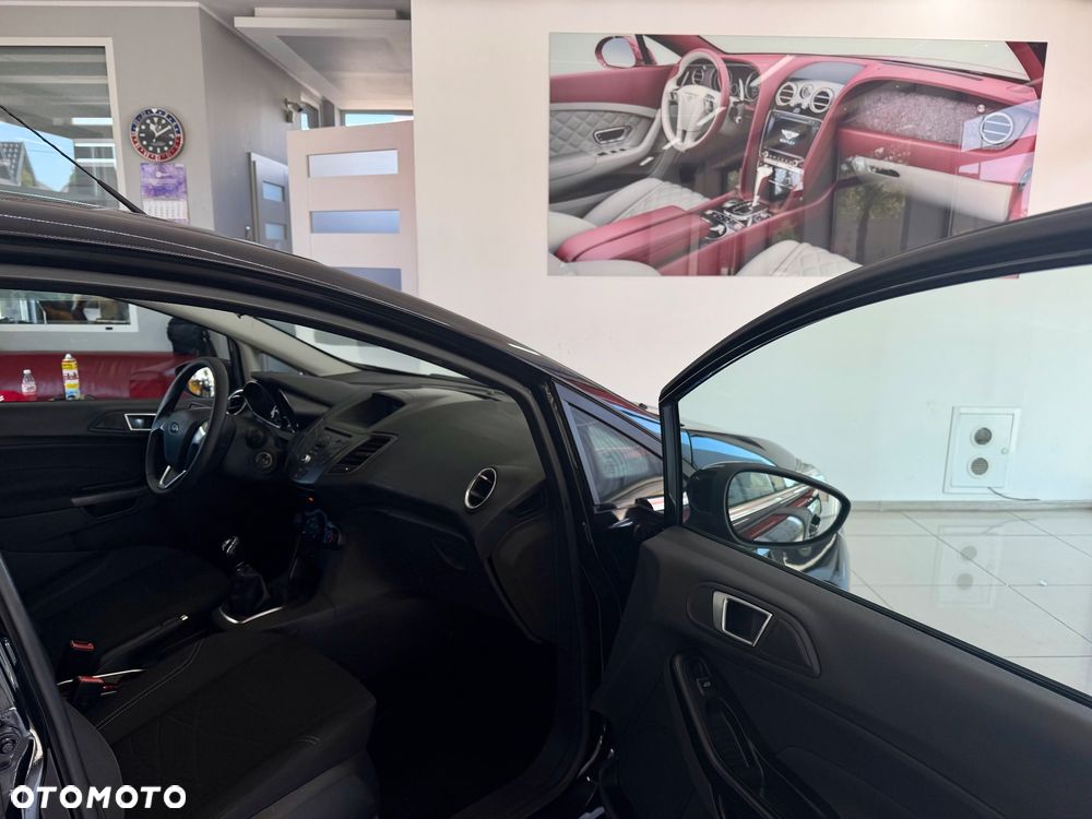 Ford Fiesta - 26