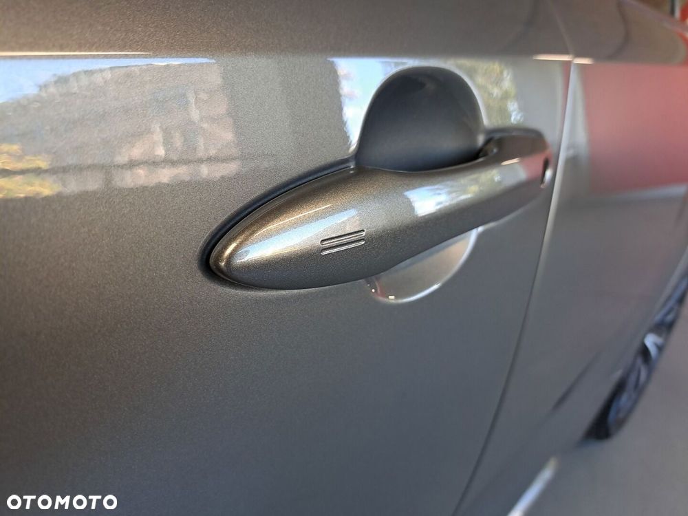 Toyota Corolla 1.8 Hybrid Style - 37