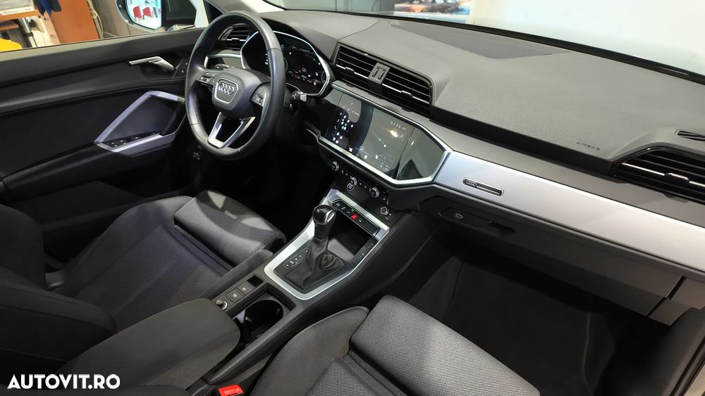 Audi Q3 45 TFSIe S tronic - 15