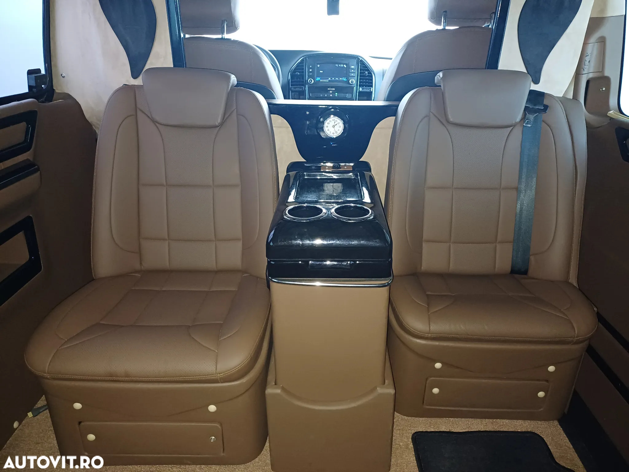 Mercedes-Benz Vito - 22