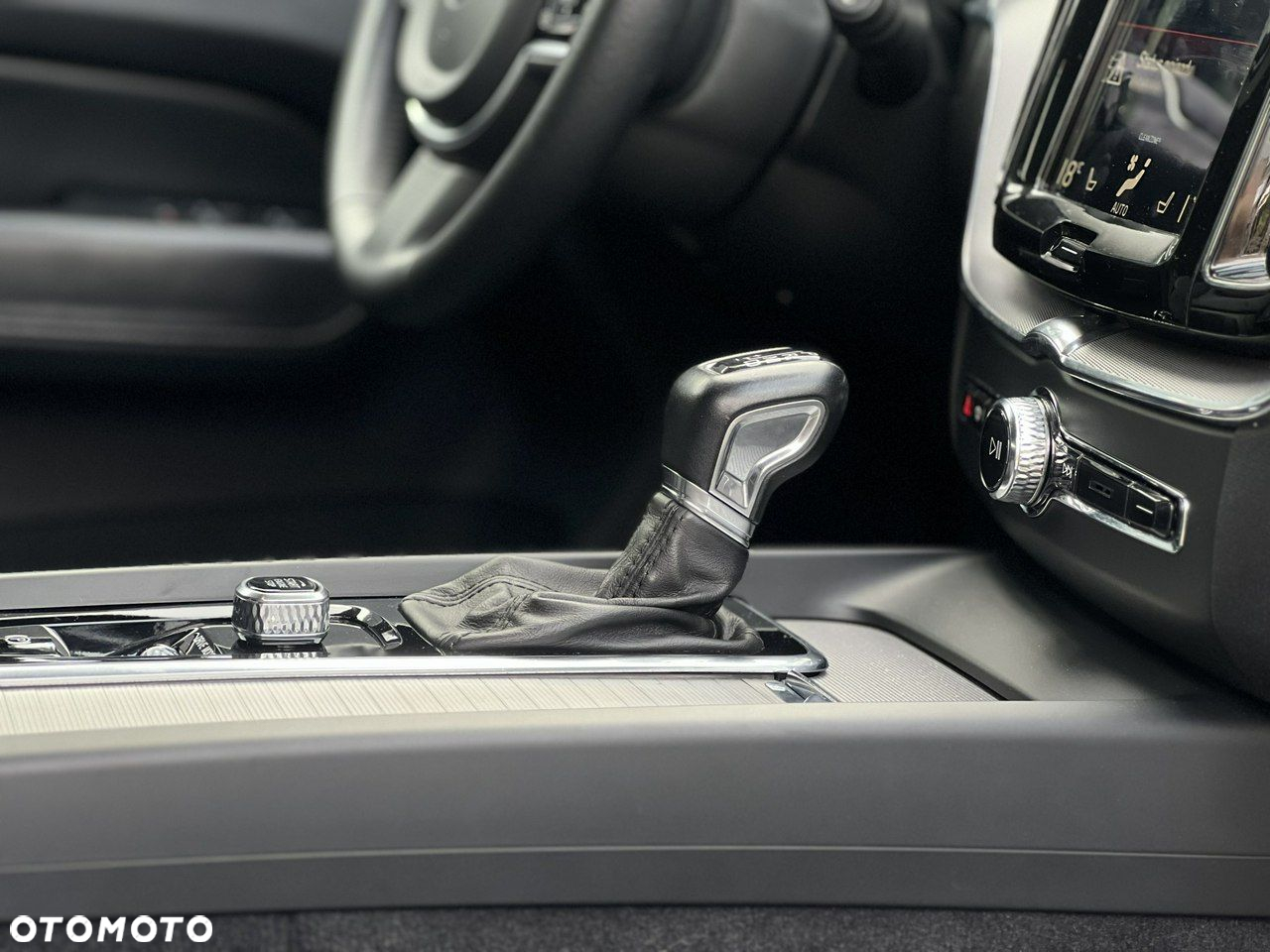 Volvo XC 60 D5 AWD Inscription - 22