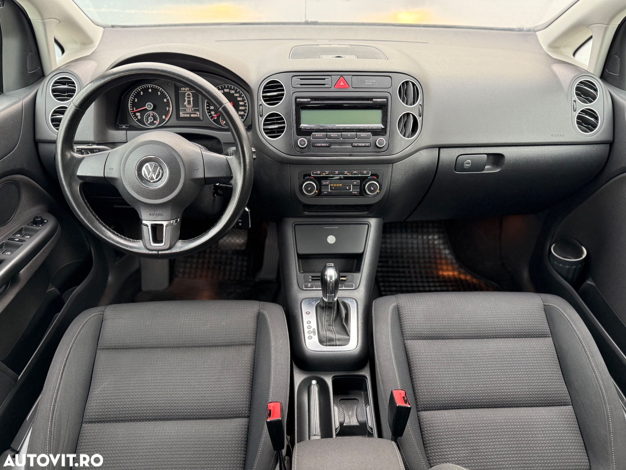 Volkswagen Golf Plus 1.4 TSI DSG Team - 8