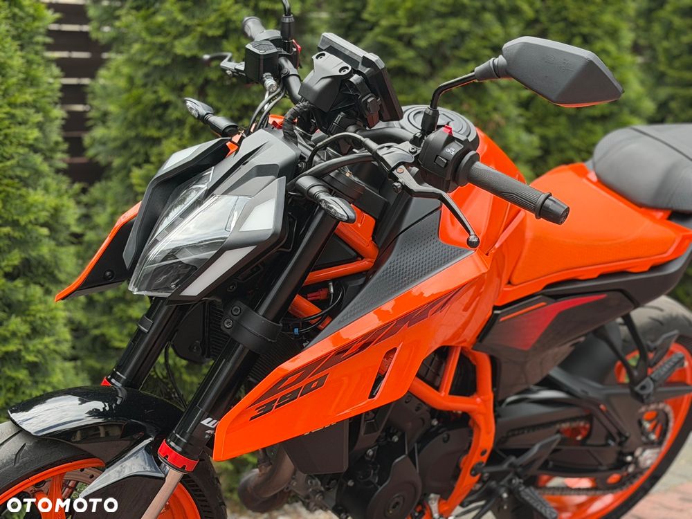 KTM Duke - 18