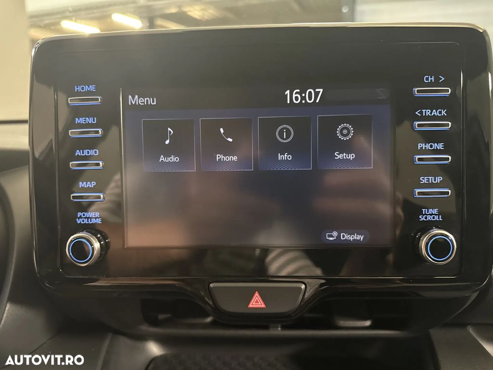 TOYOTA Yaris 2022 — imagine 20