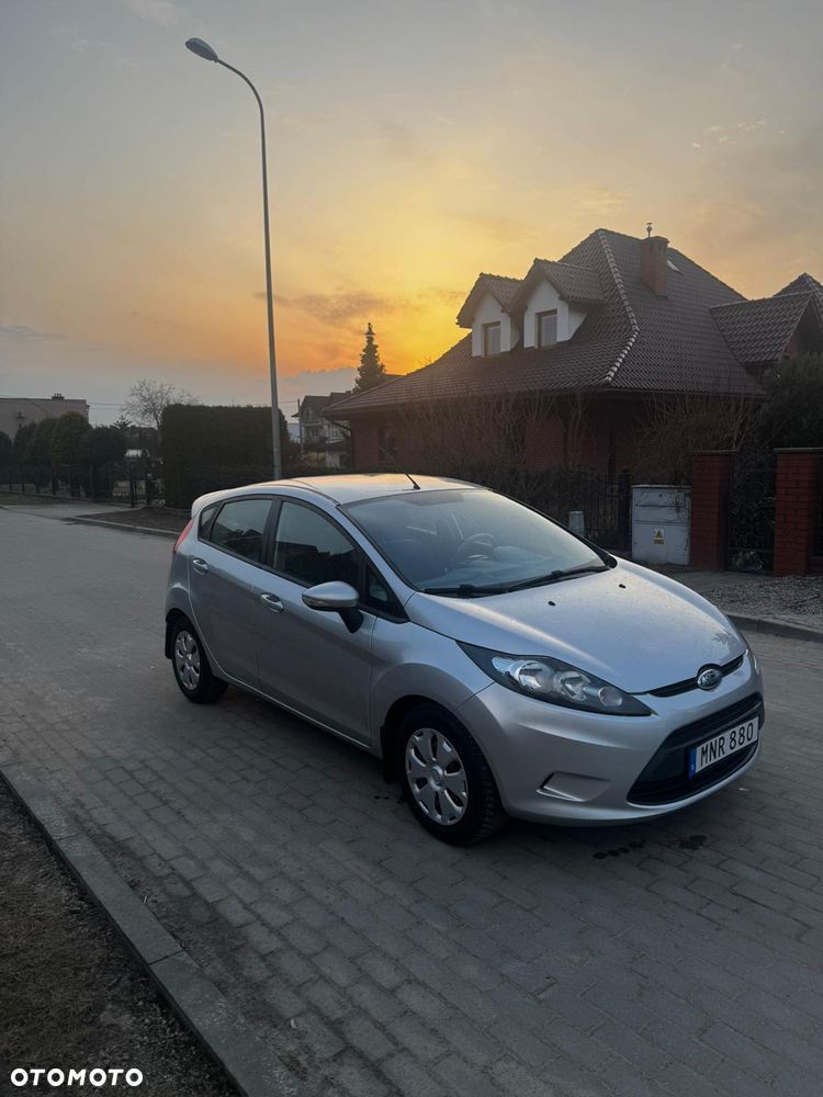 Ford Fiesta 1.25 Silver X (Ambiente) - 2