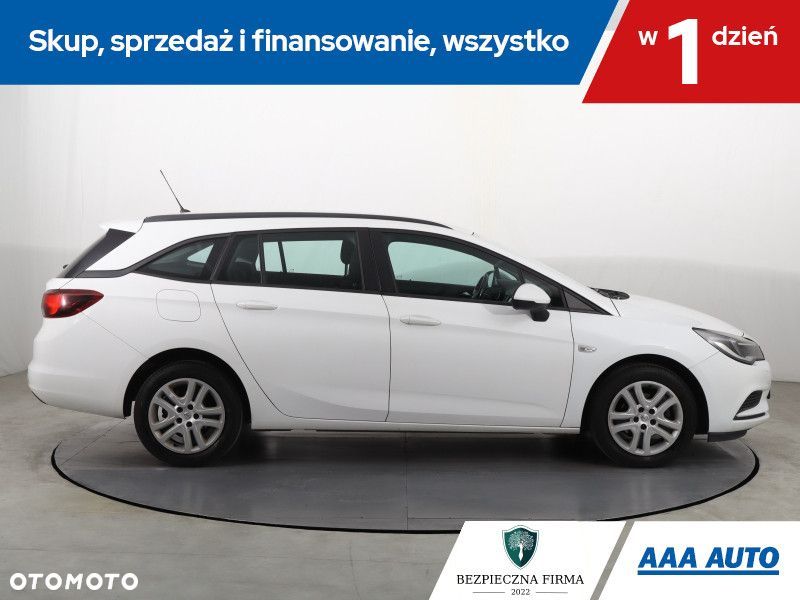 Opel Astra - 7