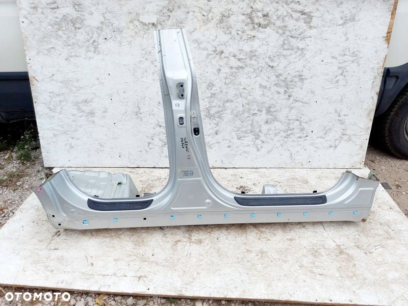 kia sorento ii 2 lift próg prawy słupek środkowy b 3d - 1