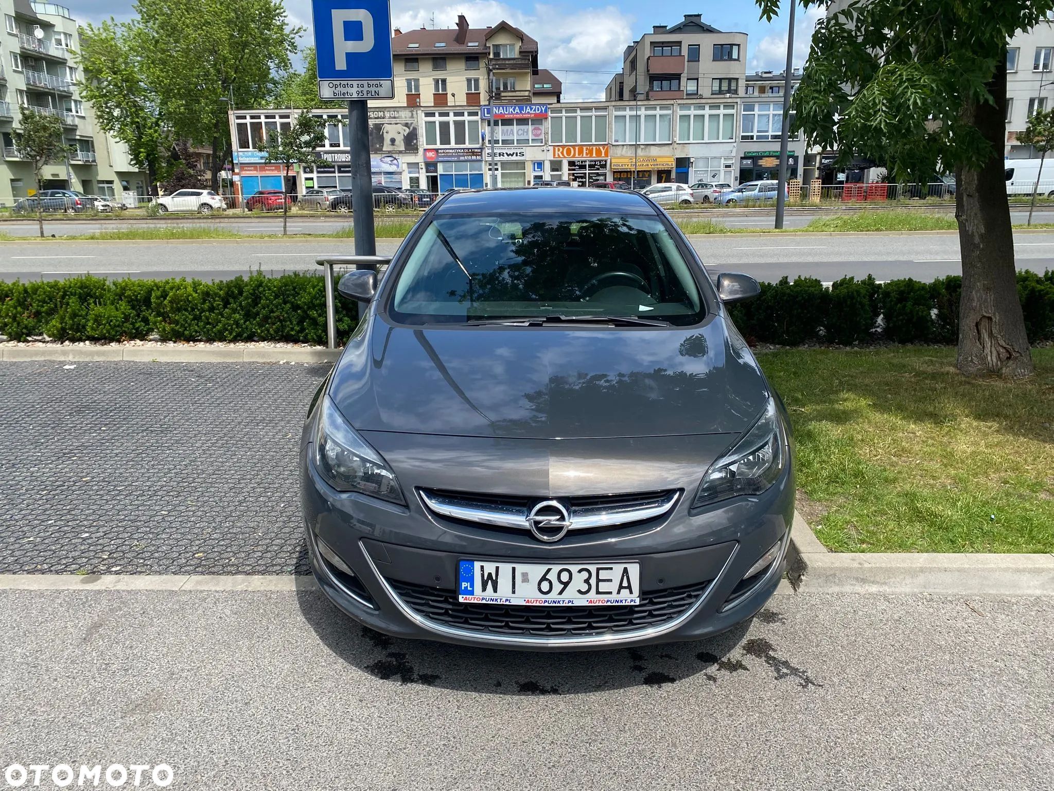 Opel Astra IV 1.4 T Active - 1