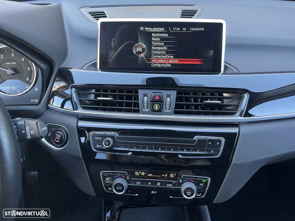 BMW X1 16 d sDrive Line Sport - 33