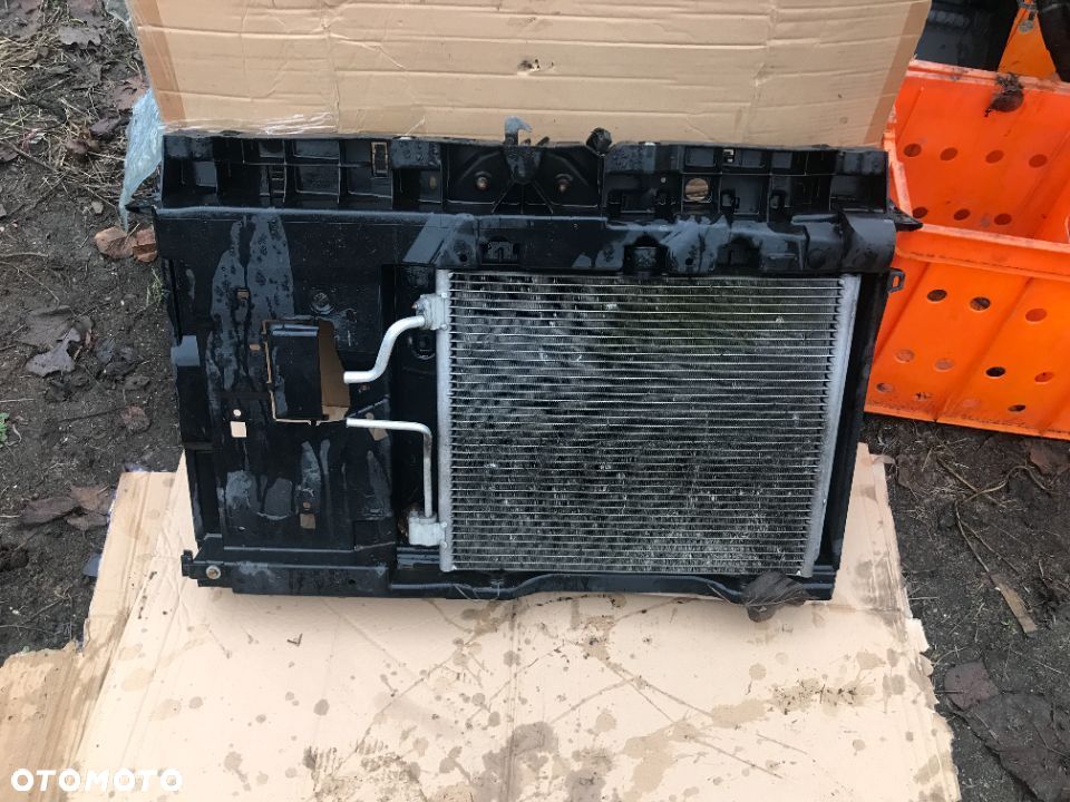 PAS PRZEDNI Z CHŁODNICAMI  WENTYLATOR CITROEN PEUGEOT 2069682586580 - 1
