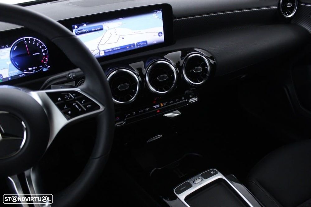 Mercedes-Benz A 250 e Progressive - 31