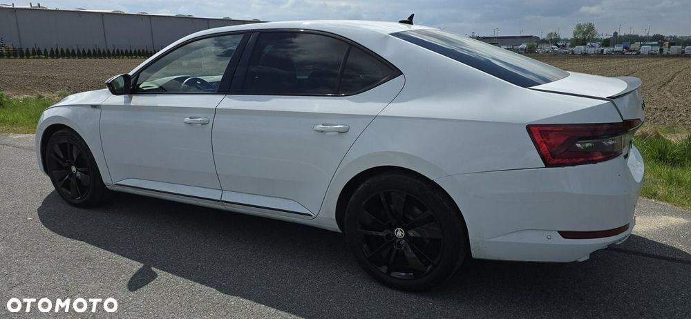 Skoda Superb - 4
