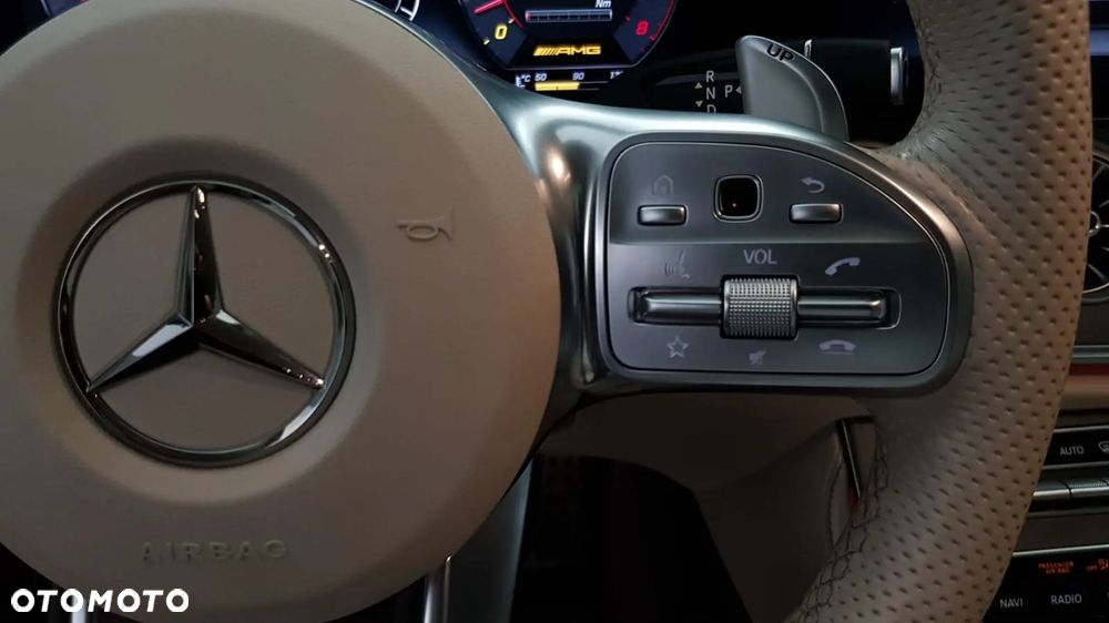 Mercedes-Benz CLS - 20