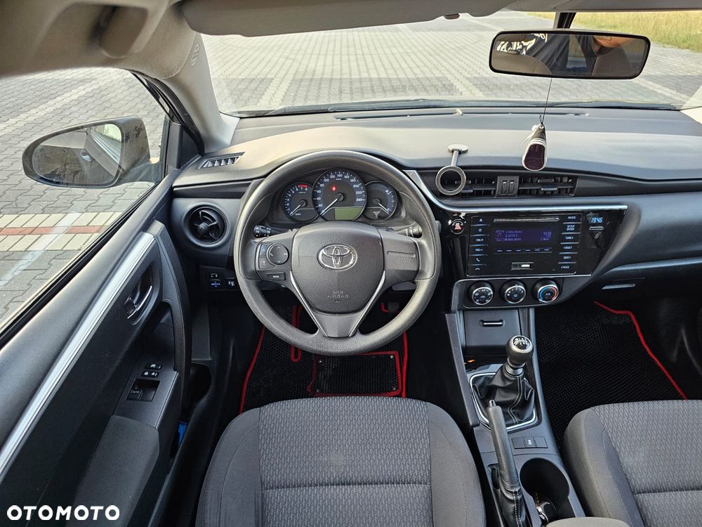 Toyota Corolla 1.6 Active - 16