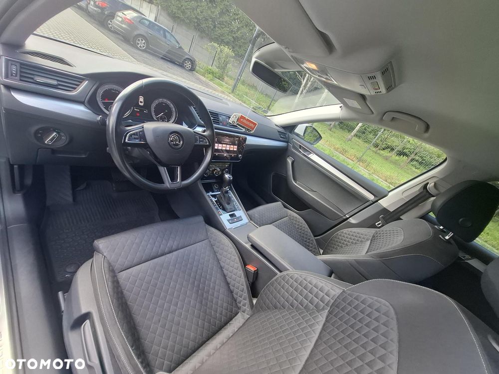 Skoda Superb 2.0 TSI Ambition DSG - 12