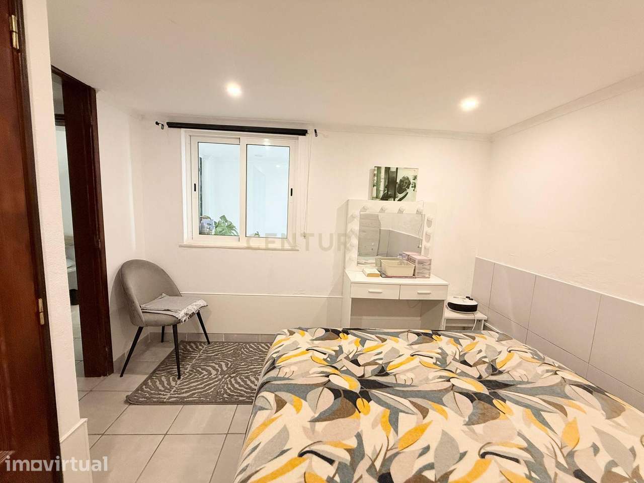 Rentabilidade e Localização | Moradia T4 remodelada no centro do Bomba - Grande imagem: 5/36