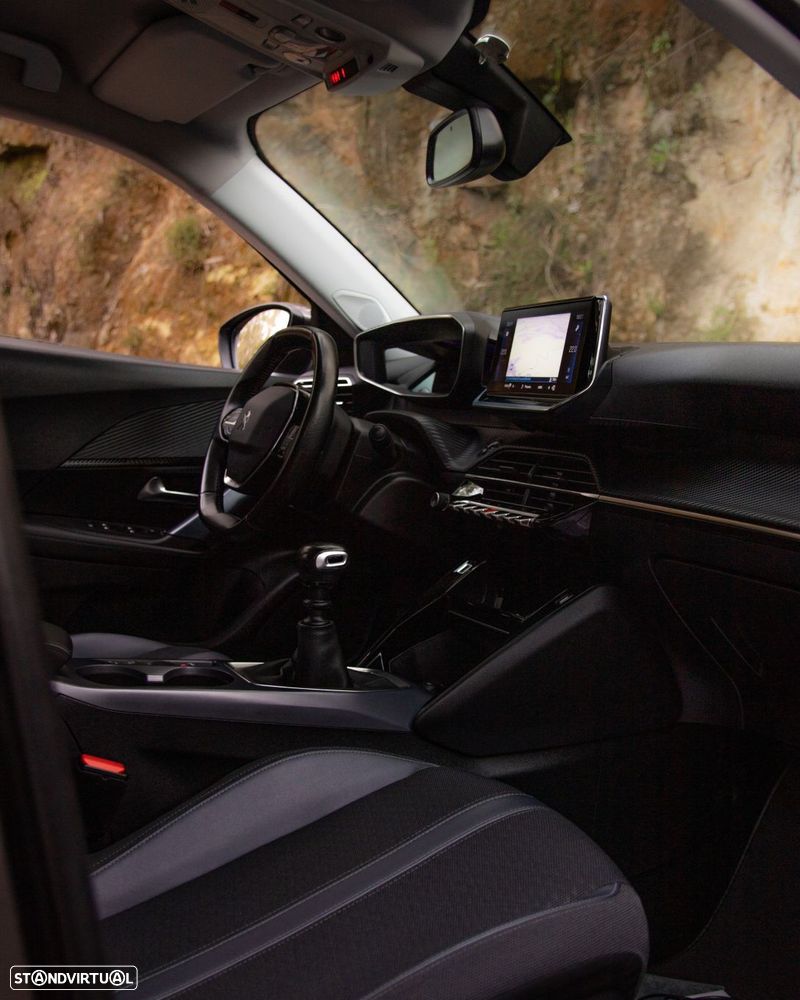 Peugeot 2008 1.2 PureTech Allure Pack - 6