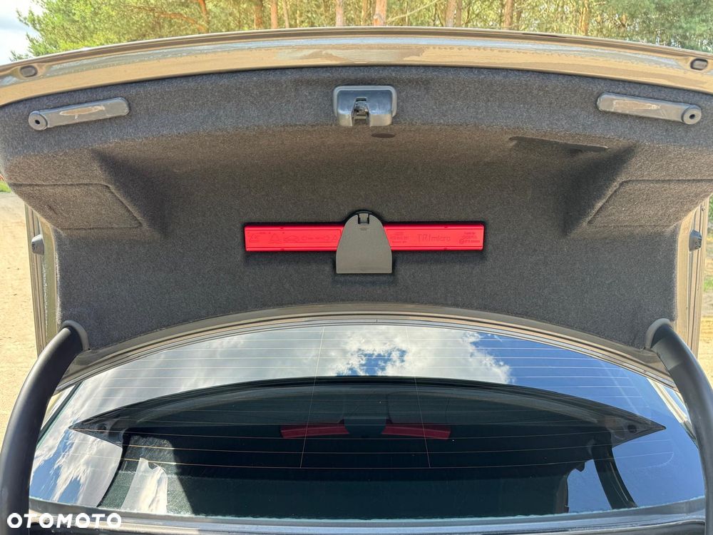 Audi A4 Limousine 2.0 TDI DPF multitronic S line Sportpaket - 13