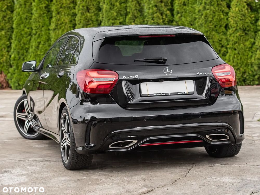 Mercedes-Benz Klasa A 250 4-Matic AMG Line - 8
