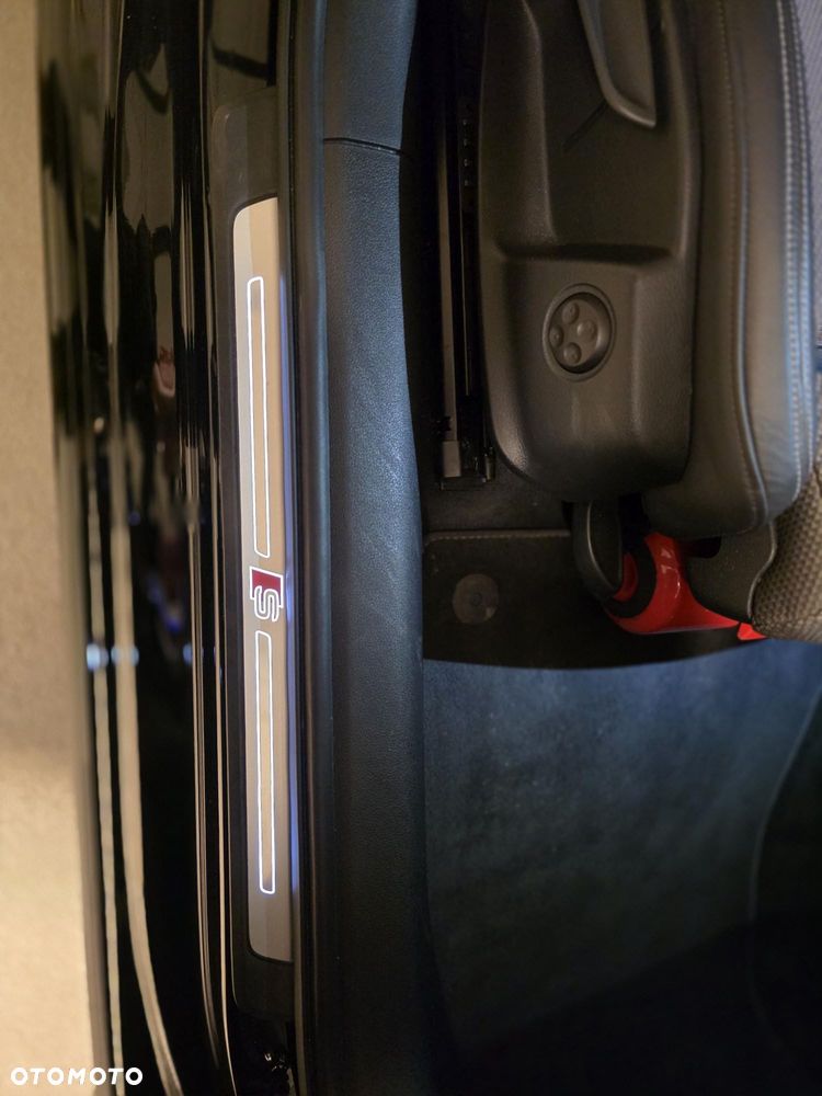 Audi S4 Limousine - 19