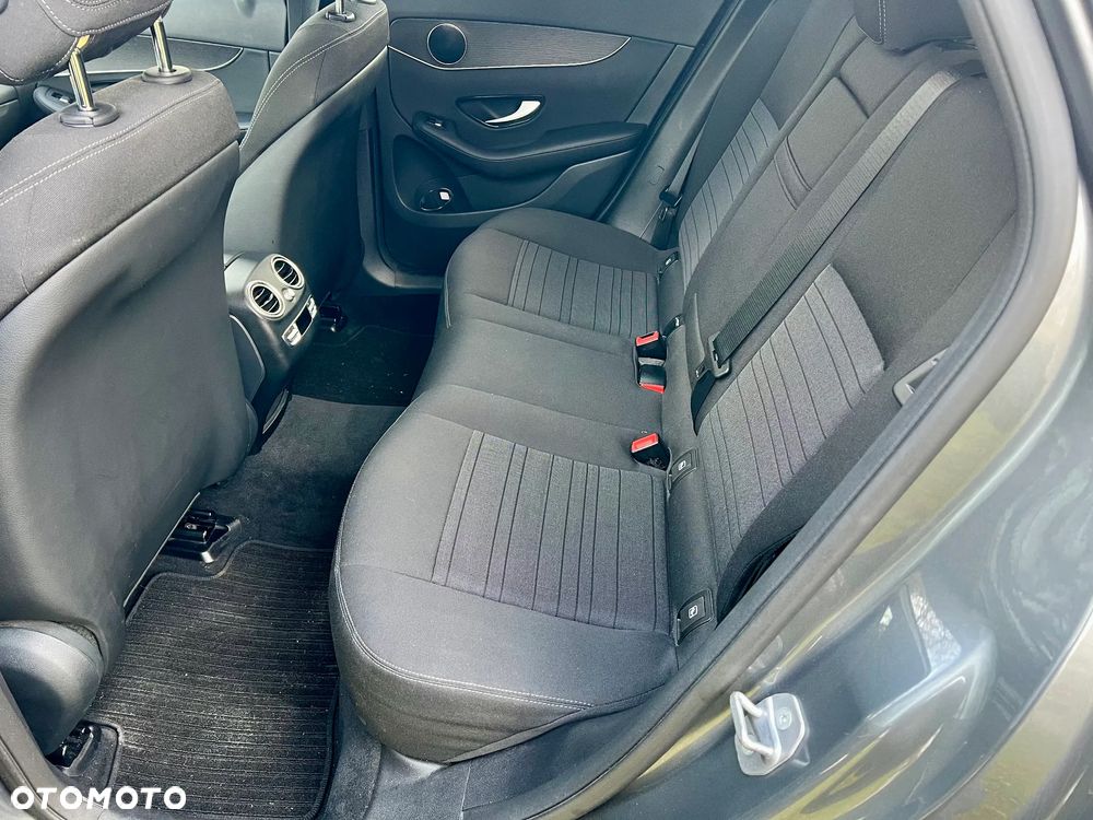 Mercedes-Benz GLC 220 d 4-Matic - 12