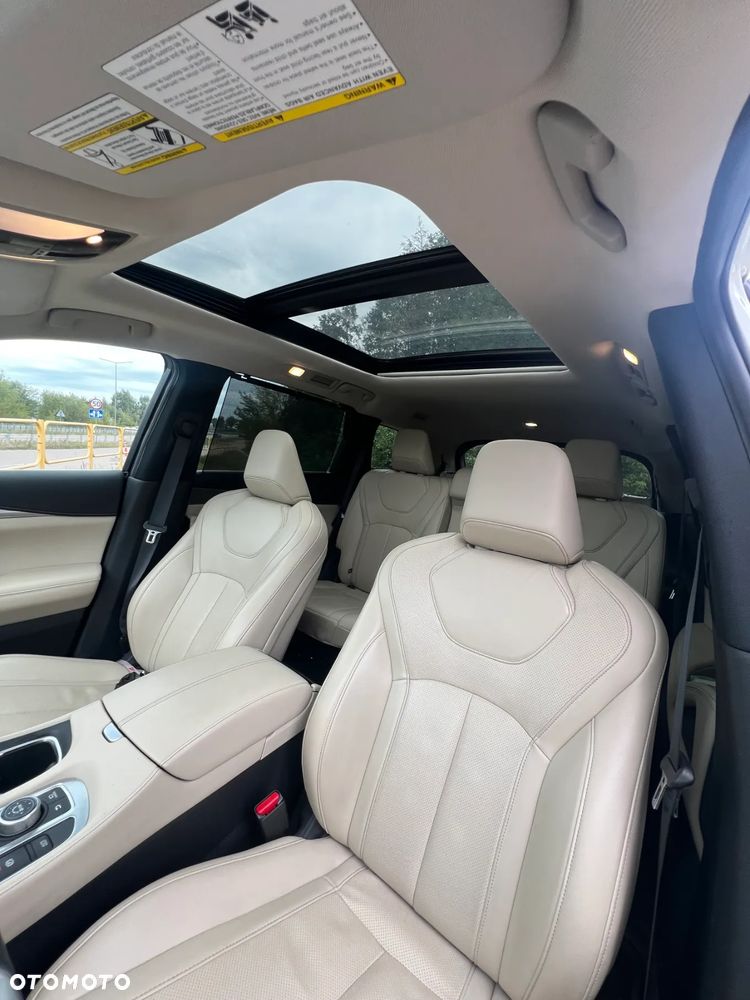 Infiniti QX60 - 10