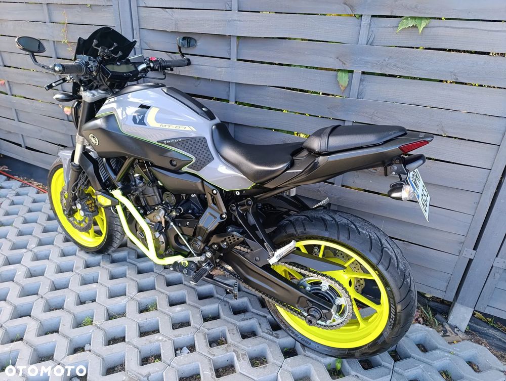 Yamaha MT - 3