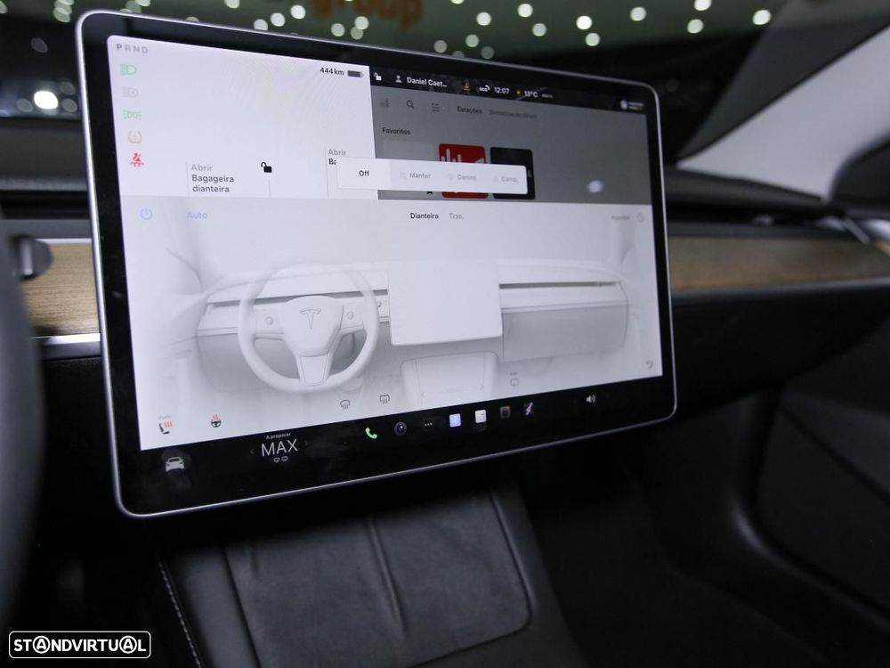 Tesla Model 3 Long-Range Dual Motor AWD - 17