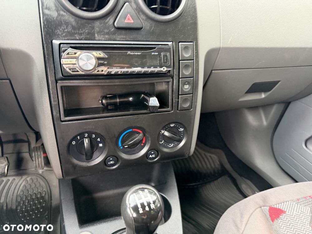 Ford Fusion 1.4 Trend - 12