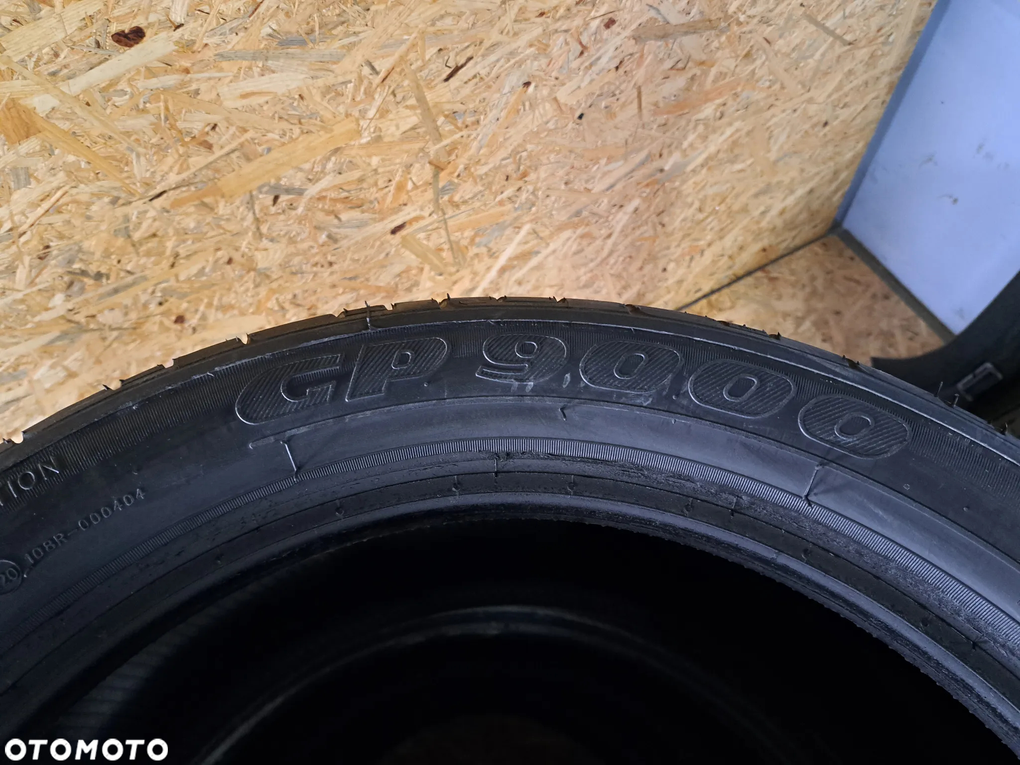 Gold Gum GP9000 225/45 R17 91H - 2