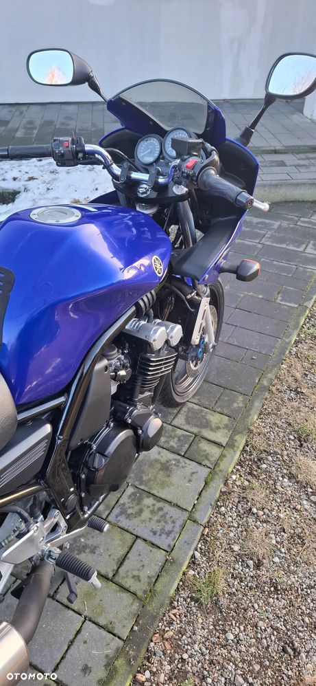 Yamaha FZ6 - 8