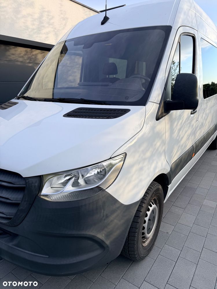 Mercedes-Benz Sprinter - 4