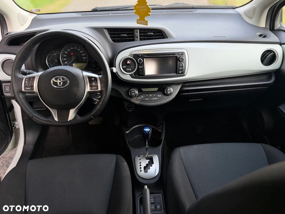 Toyota Yaris - 20
