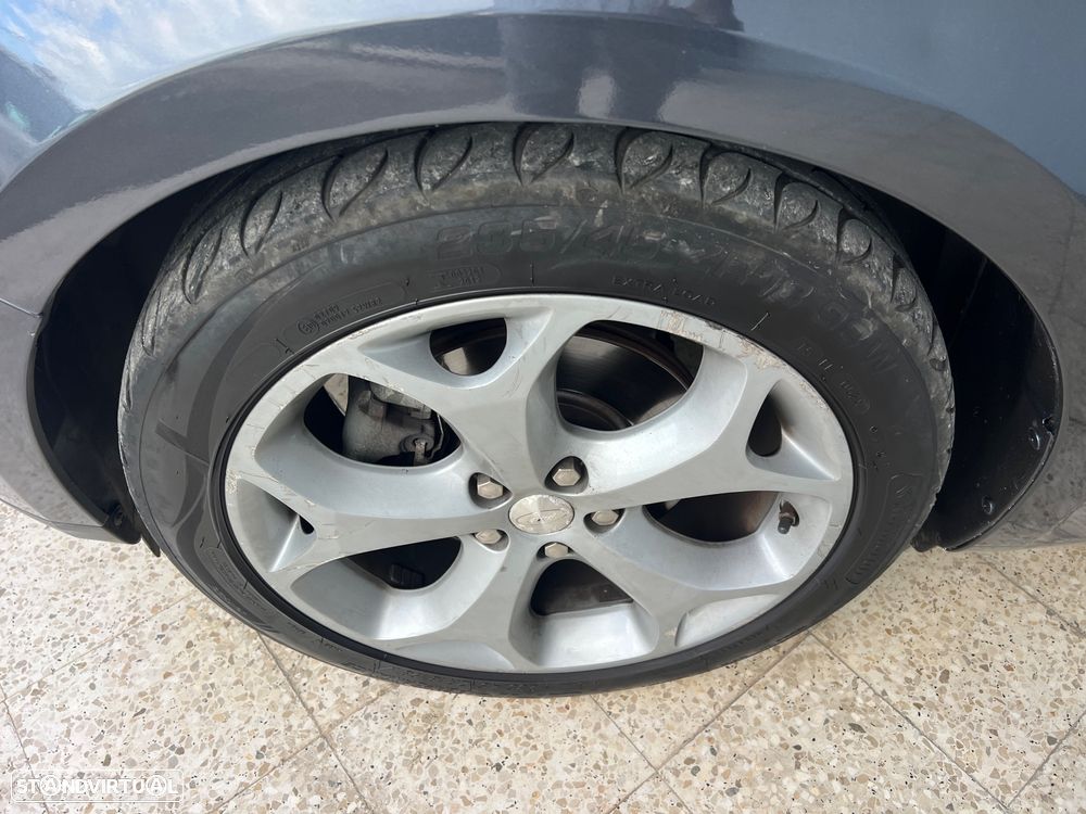 Ford S-Max 1.8 TDCi Titanium 7L - 31