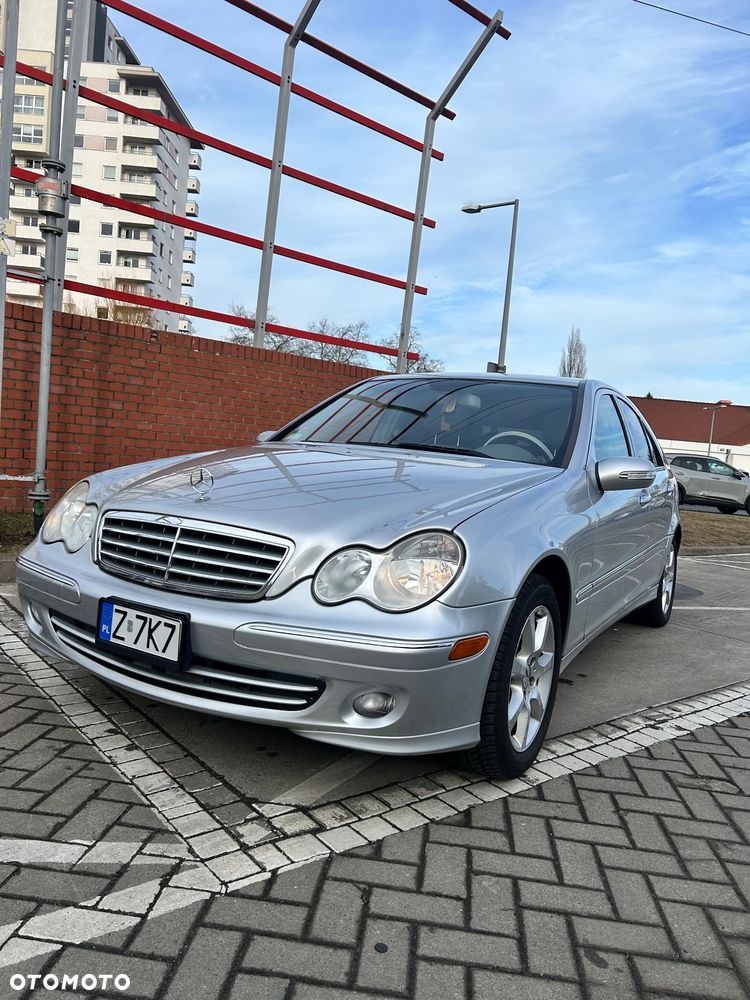 Mercedes-Benz Klasa C 280 4Matic Automatik Avantgarde - 12