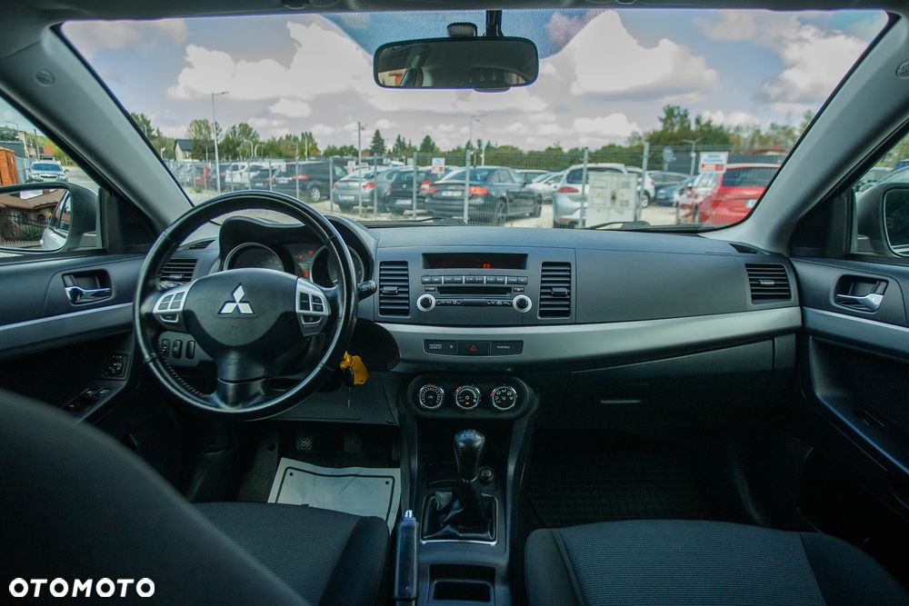 Mitsubishi Lancer 1.8 Clear Tec Intense - 28