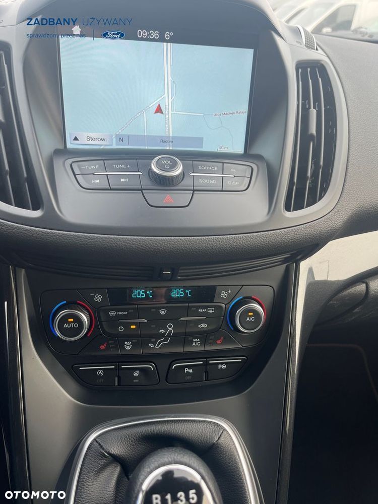 Ford Kuga 1.5 EcoBoost 2x4 ST-Line - 16