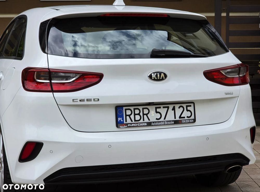 Kia Ceed 1.4 CVVT Attract - 27