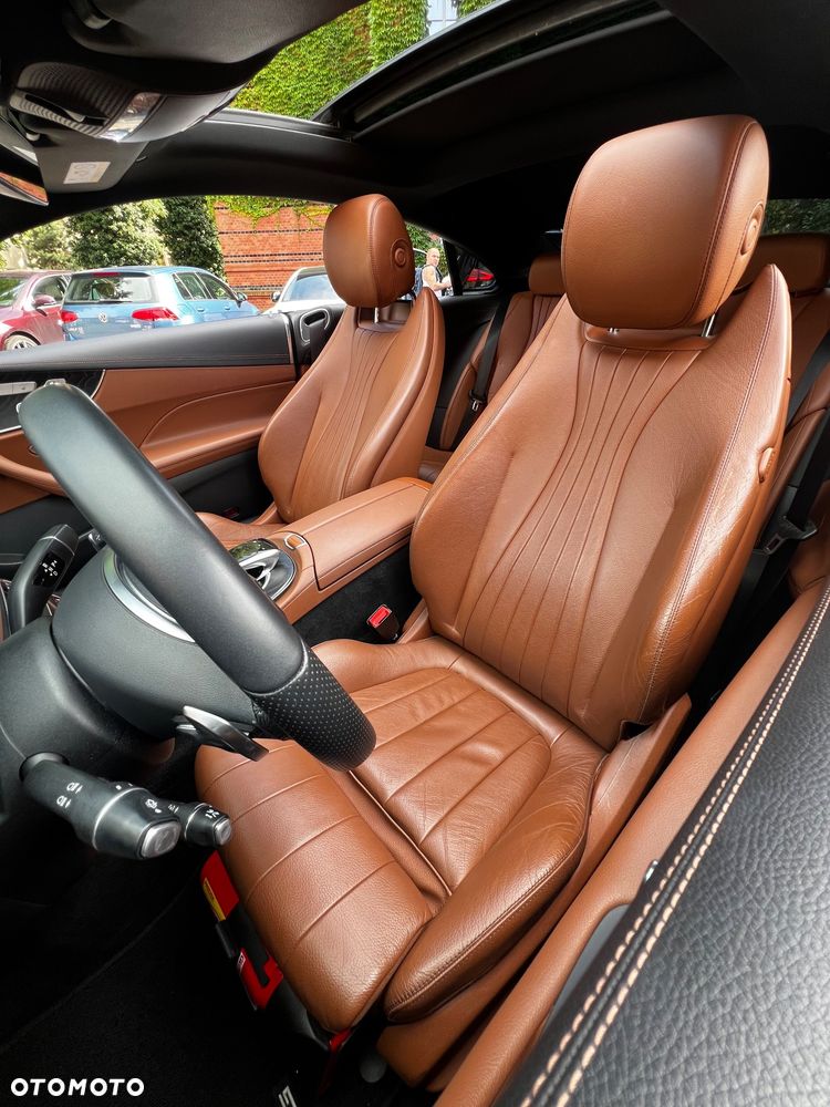 Mercedes-Benz Klasa E 300 9G-TRONIC - 13