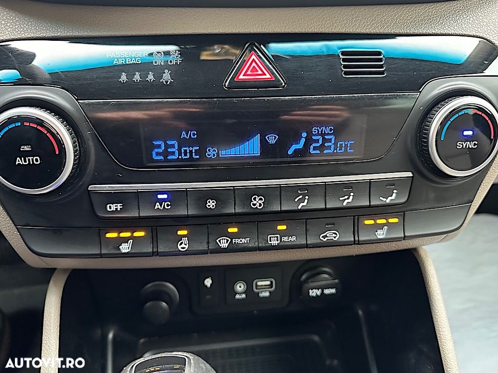 Hyundai Tucson 2.0 CRDI 4WD 8AT Luxury - 13