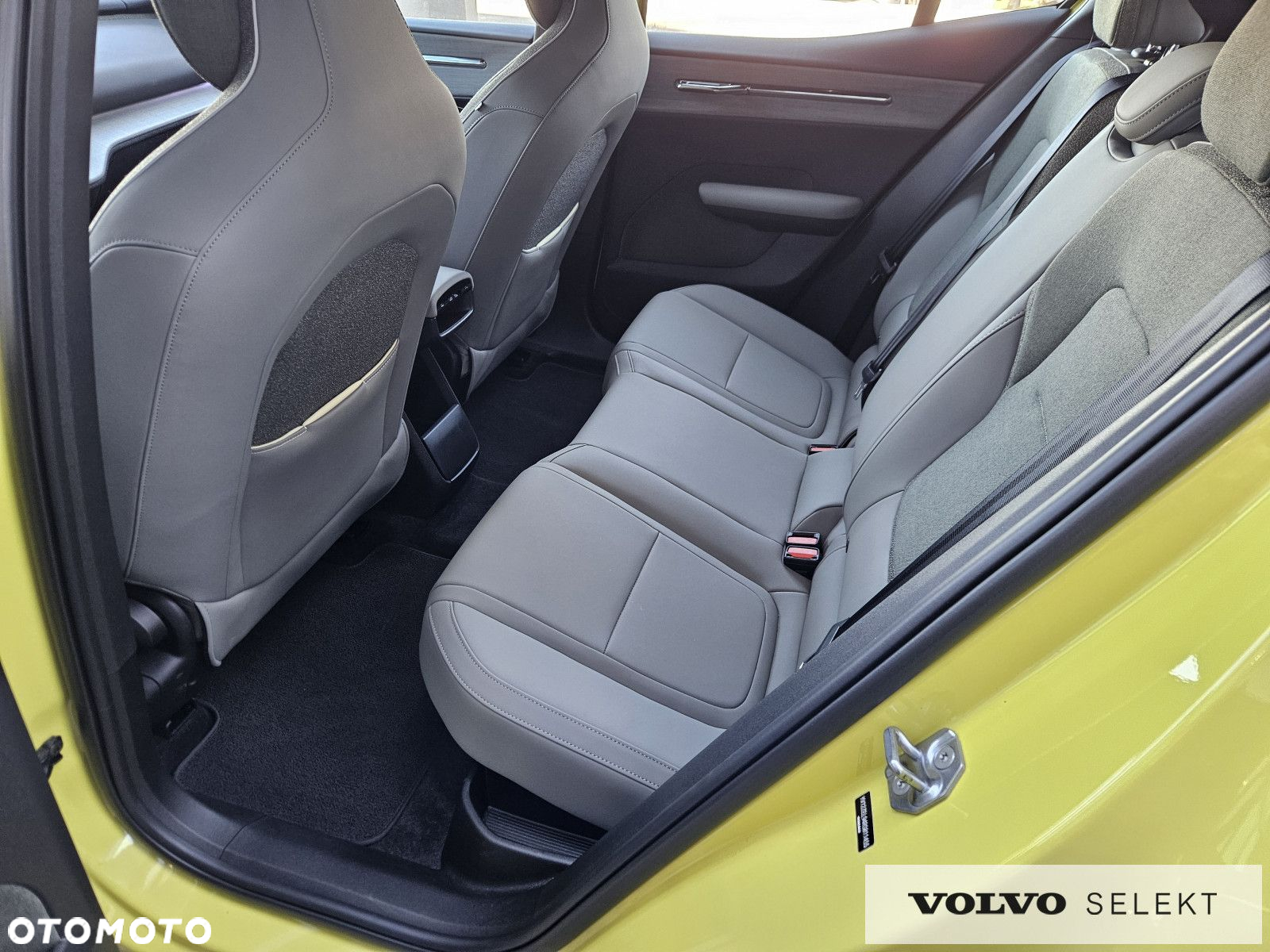 Volvo EX30 - 25
