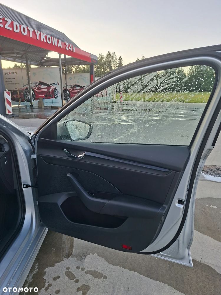Skoda Octavia 1.5 TSI ACT Style - 8