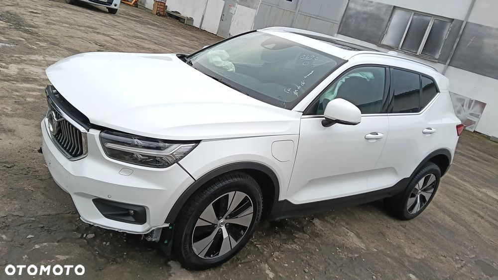 Volvo XC 40 T5 Recharge DKG Ultimate Bright - 2