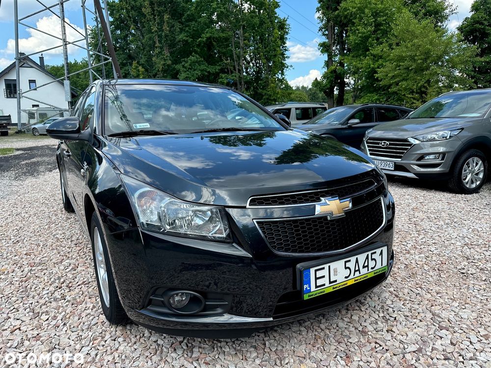 Chevrolet Cruze - 11